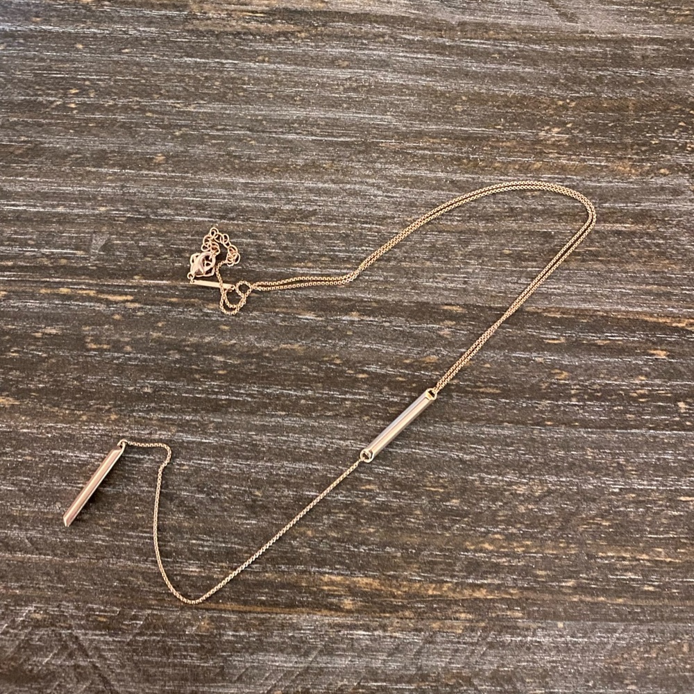 Kendra Scott Necklace